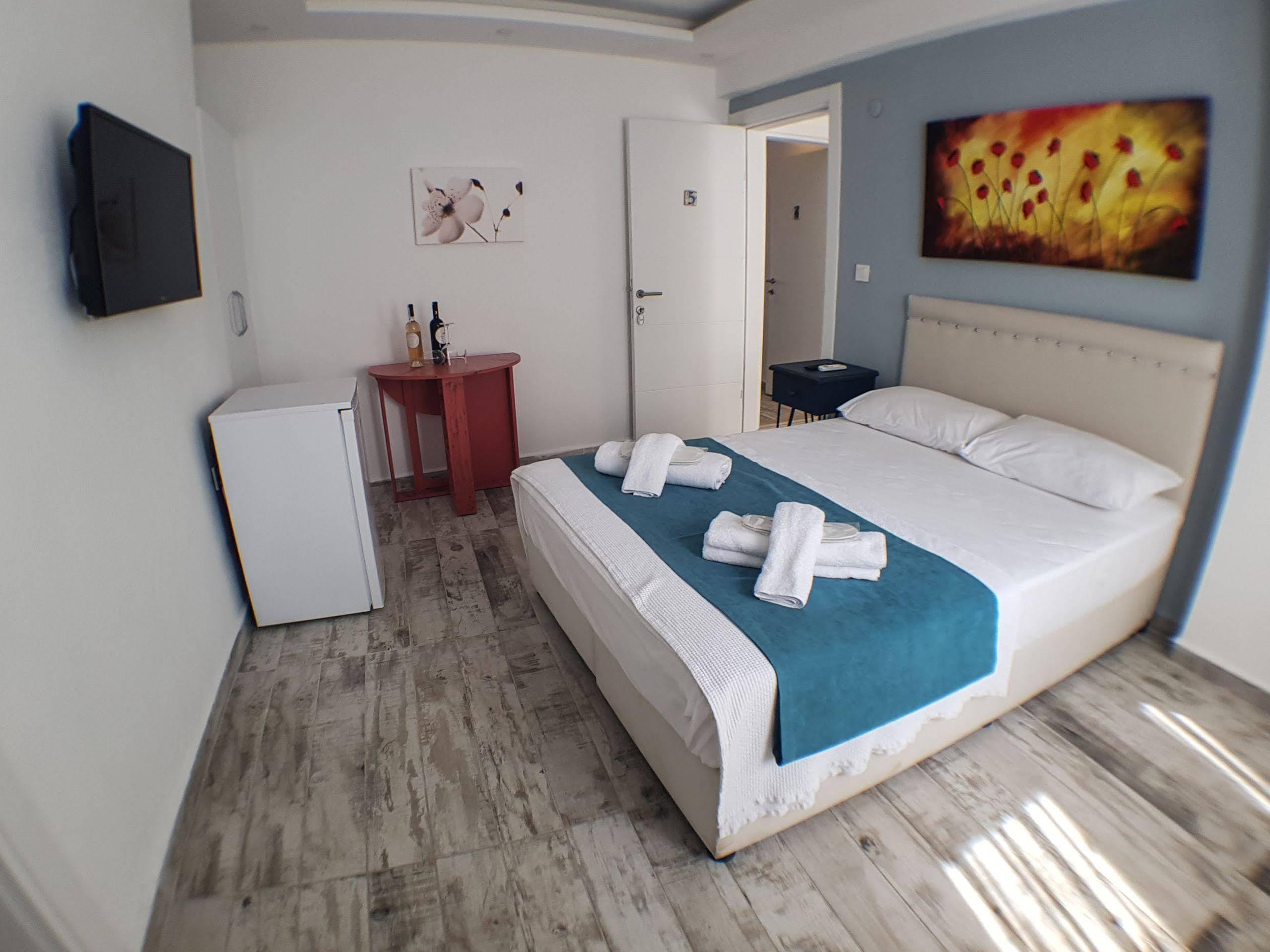 Tenes Otel Bozcaada Ngoại thất bức ảnh